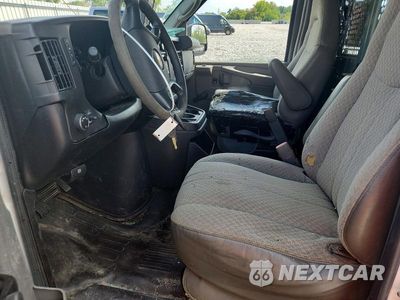 Zdjęcie 7 z 12 samochodu: 2013 CHEVROLET EXPRESS G2500 VIN:1GCWGFCA0D1193733 - miniatura