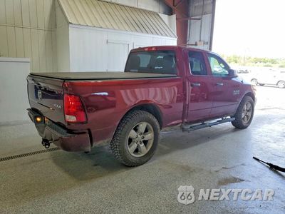 Trzecie zdjęcie samochodu z tyłu: 2018 RAM 1500 ST VIN:1C6RR7FG9JS217098 - miniatura