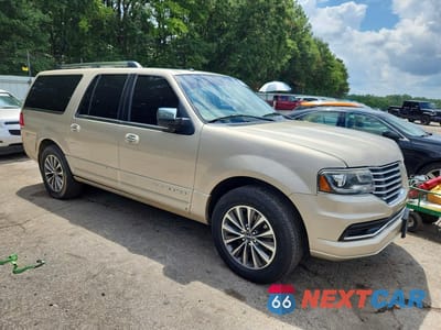 Czwarte zdjęcie samochodu z boku: 2017 LINCOLN NAVIGATOR L SELECT VIN:5LMJJ3JTXHEL07002 - miniatura