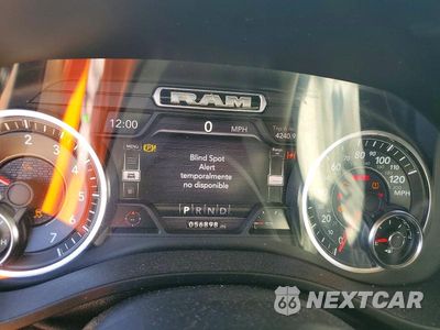 Zdjęcie 9 z 12 samochodu: 2020 RAM 1500 LARAMIE VIN:1C6RREJT1LN105664 - miniatura