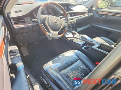 Zdjęcie 8 z 12 samochodu: 2013 LEXUS ES 350 VIN:JTHBK1GGXD2028067 - miniatura