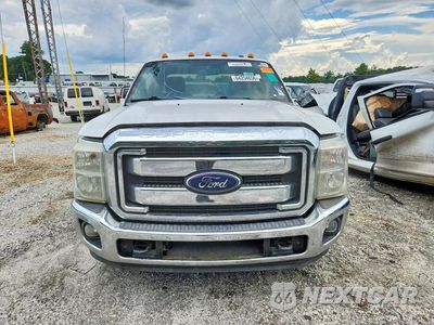 Piąte zdjęcie samochodu w środku: 2016 FORD F350 SUPER DUTY VIN:1FT8X3CT2GEA87208 - miniatura