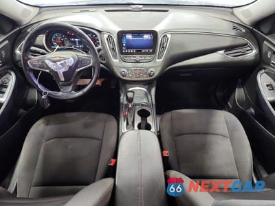 Zdjęcie 8 z 12 samochodu: 2021 CHEVROLET MALIBU LT VIN:1G1ZD5ST9MF032084 - miniatura