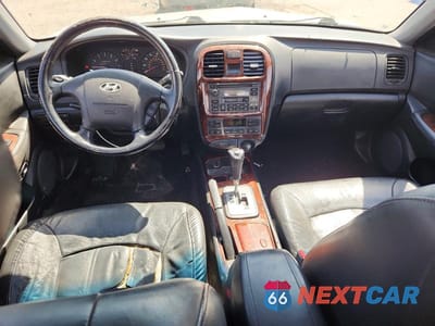 Zdjęcie 8 z 12 samochodu: 2005 HYUNDAI SONATA GLS VIN:KMHWF35H75A164366 - miniatura