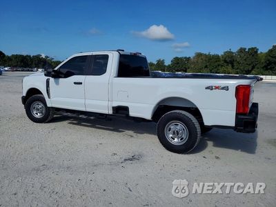 Drugie zdjęcie samochodu z przodu: 2024 FORD F350 SUPER DUTY VIN:1FT8X3BA9REC90244 - miniatura