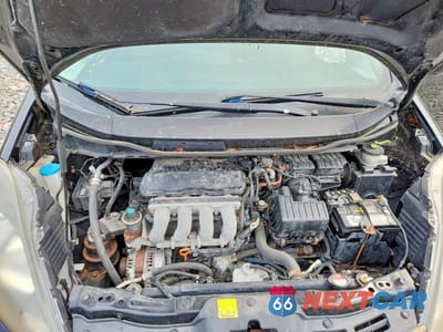 Zdjęcie 11 z 12 samochodu: 2010 HONDA FIT VIN:JHMGE8H22AS000137 - miniatura