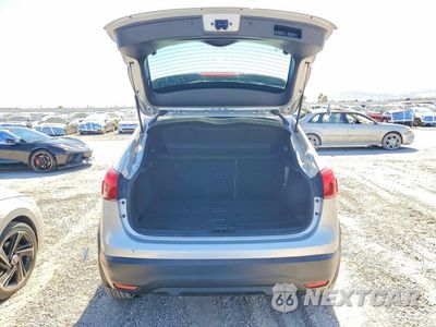 Zdjęcie 6 z 14 samochodu: 2018 NISSAN ROGUE SPORT SV VIN:JN1BJ1CP4JW108904 - miniatura