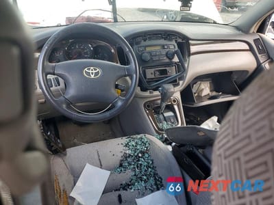 Zdjęcie 8 z 13 samochodu: 2002 TOYOTA HIGHLANDER LIMITED VIN:JTEGF21A220044502 - miniatura