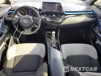 Zdjęcie 8 z 13 samochodu: 2019 TOYOTA C-HR XLE VIN:JTNKHMBX2K1062088 - miniatura