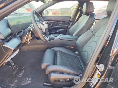 Zdjęcie 7 z 12 samochodu: 2026 BMW 530 XI VIN:WBA53FJ05TCW46035 - miniatura