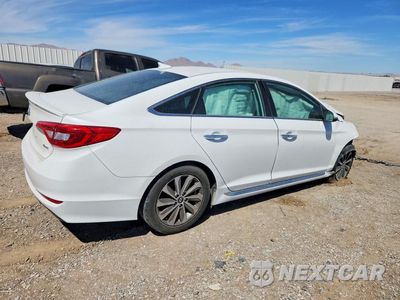 Trzecie zdjęcie samochodu z tyłu: 2015 HYUNDAI SONATA SPORT VIN:5NPE34AF4FH046966 - miniatura