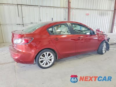 Trzecie zdjęcie samochodu z tyłu: 2010 MAZDA 3 S VIN:JM1BL1S61A1113748 - miniatura