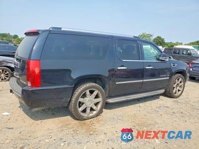 Trzecie zdjęcie samochodu z tyłu: 2014 CADILLAC ESCALADE ESV LUXURY VIN:1GYS3HEF2ER186648 - miniatura