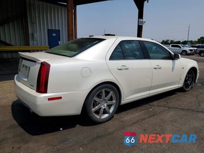 Trzecie zdjęcie samochodu z tyłu: 2006 CADILLAC STS VIN:1G6DC67A160122887 - miniatura