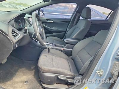 Zdjęcie 7 z 12 samochodu: 2017 CHEVROLET CRUZE VIN:1G1BE5SM9H7141989 - miniatura