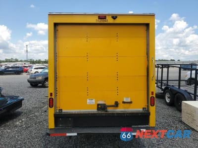 Zdjęcie 6 z 13 samochodu: 2022 GMC SAVANA BOX TRUCK VIN:1GD07RFP9N1162825 - miniatura