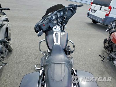 Zdjęcie 6 z 9 samochodu: 2015 HARLEY-DAVIDSON FLHXS STREET GLIDE SPECIAL VIN:1HD1KRM32FB696394 - miniatura