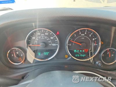Zdjęcie 9 z 13 samochodu: 2015 JEEP WRANGLER UNLIMITED SPORT VIN:1C4BJWDG0FL696804 - miniatura