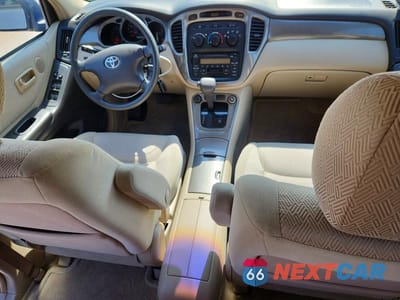 Zdjęcie 8 z 12 samochodu: 2002 TOYOTA HIGHLANDER LIMITED VIN:JTEHF21A120066804 - miniatura