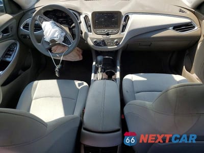 Zdjęcie 8 z 12 samochodu: 2021 CHEVROLET MALIBU LT VIN:1G1ZD5STXMF051484 - miniatura