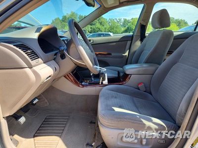 Zdjęcie 7 z 12 samochodu: 2005 TOYOTA CAMRY XLE VIN:4T1BE30KX5U592113 - miniatura