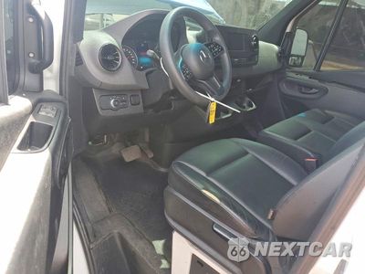 Zdjęcie 8 z 12 samochodu: 2024 MERCEDES-BENZ SPRINTER 2500 DELIVERY VAN VIN:W1Y4NBHY4RT165551 - miniatura