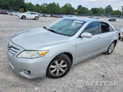 2011 TOYOTA CAMRY LE 4T1BF3EK3BU599583 - główne zdjęcie licytacji z USA - miniatura