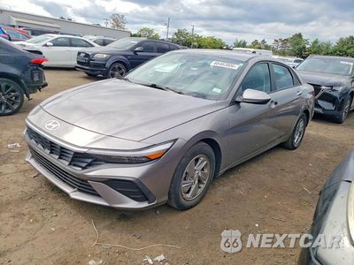 2024 HYUNDAI ELANTRA SE KMHLL4DGXRU782182 - główne zdjęcie licytacji z USA - miniatura