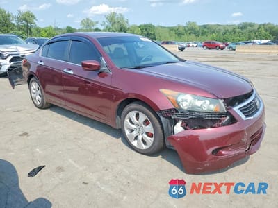 Czwarte zdjęcie samochodu z boku: 2008 HONDA ACCORD EXL VIN:1HGCP36858A058202 - miniatura