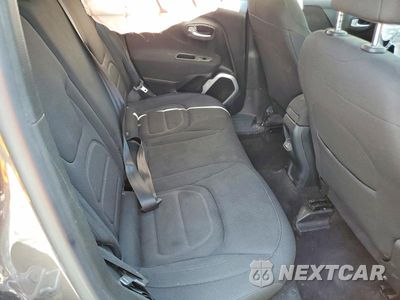 Zdjęcie 10 z 12 samochodu: 2018 JEEP RENEGADE LATITUDE VIN:ZACCJABB5JPJ61693 - miniatura