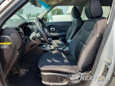 Zdjęcie 7 z 13 samochodu: 2015 KIA SOUL BASE VIN:KNDJN2A28F7815130 - miniatura
