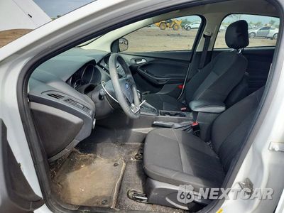 Zdjęcie 7 z 12 samochodu: 2016 FORD FOCUS SE VIN:1FADP3K28GL269097 - miniatura