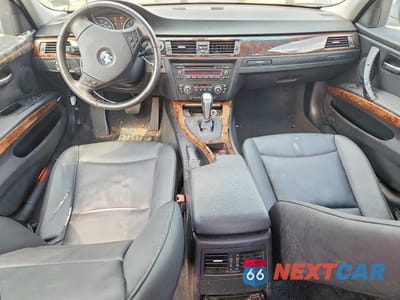 Zdjęcie 8 z 13 samochodu: 2009 BMW 328 I SULEV VIN:WBAPH57509NL76572 - miniatura