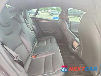 Zdjęcie 10 z 12 samochodu: 2022 TESLA MODEL S VIN:5YJSA1E65NF472969 - miniatura