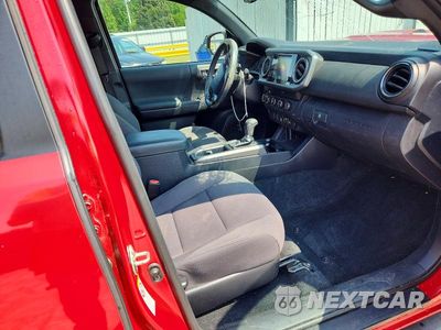 Zdjęcie 8 z 12 samochodu: 2019 TOYOTA TACOMA TRD SPORT VIN:3TMDZ5BN9KM065619 - miniatura