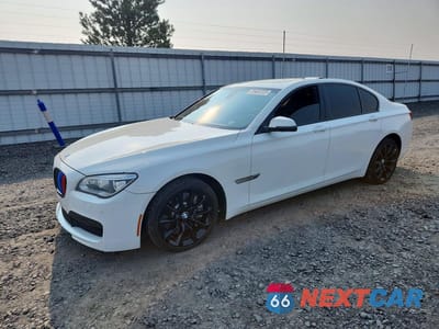 2015 BMW 750 XI WBAYB6C51FG299230 - główne zdjęcie licytacji z USA - miniatura