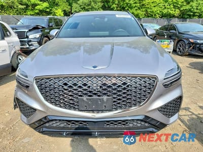 Piąte zdjęcie samochodu w środku: 2022 GENESIS GV70 2.5T STANDARD VIN:KMUMADTB9NU053912 - miniatura