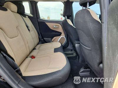 Zdjęcie 11 z 13 samochodu: 2015 JEEP RENEGADE LATITUDE VIN:ZACCJBBT1FPB90875 - miniatura