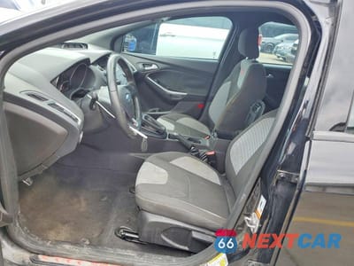Zdjęcie 7 z 13 samochodu: 2016 FORD FOCUS ST VIN:1FADP3L99GL371245 - miniatura