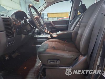 Zdjęcie 7 z 12 samochodu: 2014 NISSAN TITAN SV VIN:1N6AA0ECXEN516393 - miniatura