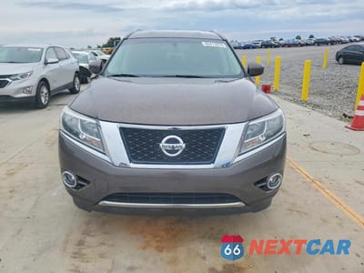Piąte zdjęcie samochodu w środku: 2015 NISSAN PATHFINDER SV VIN:5N1AR2MM7FC719901 - miniatura