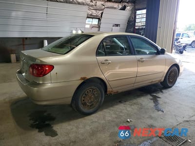 Trzecie zdjęcie samochodu z tyłu: 2005 TOYOTA COROLLA LE VIN:1NXBR32E05Z544647 - miniatura