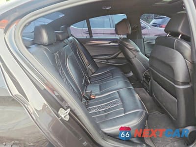 Zdjęcie 10 z 13 samochodu: 2021 BMW M550XI VIN:WBA13BK00MCG24129 - miniatura