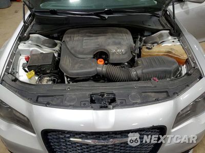 Zdjęcie 11 z 13 samochodu: 2019 CHRYSLER 300 TOURING VIN:2C3CCARG3KH602436 - miniatura