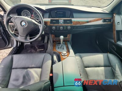 Zdjęcie 9 z 13 samochodu: 2007 BMW 525 XI VIN:WBANF33537CS41702 - miniatura