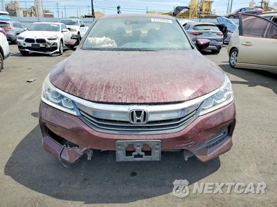 Piąte zdjęcie samochodu w środku: 2017 HONDA ACCORD SPORT VIN:1HGCR2F61HA023031 - miniatura