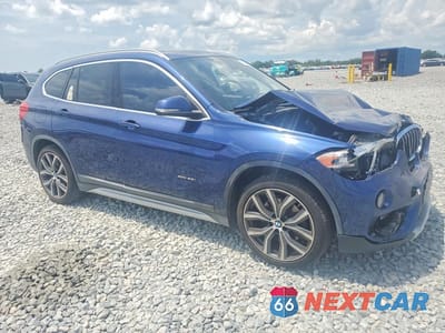 Czwarte zdjęcie samochodu z boku: 2016 BMW X1 XDRIVE28I VIN:WBXHT3C37GP881818 - miniatura