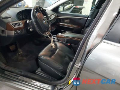 Zdjęcie 7 z 12 samochodu: 2006 BMW 750 LI VIN:WBAHN83596DT28428 - miniatura