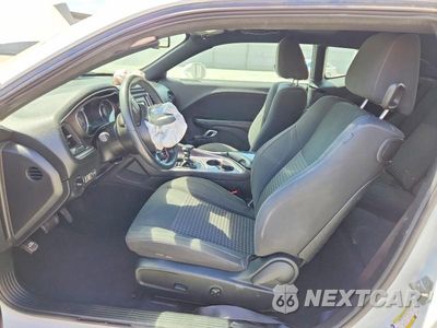 Zdjęcie 7 z 13 samochodu: 2017 DODGE CHALLENGER SXT VIN:2C3CDZAG6HH573417 - miniatura