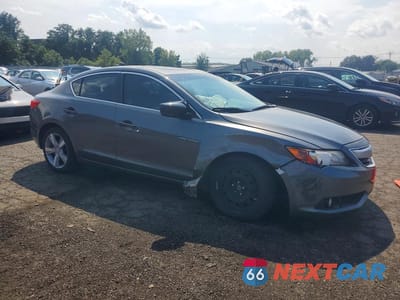 Czwarte zdjęcie samochodu z boku: 2013 ACURA ILX 20 TECH VIN:19VDE1F75DE005309 - miniatura